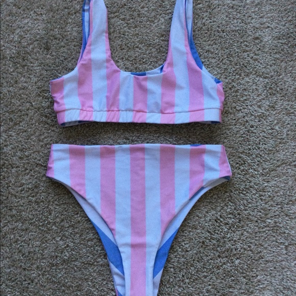 🔥🔥HOST PIC🔥🔥Reversible Bikini - Picture 2 of 16